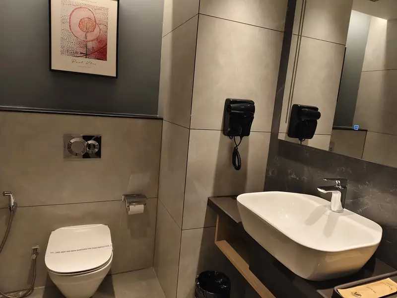 Poor hotel photo